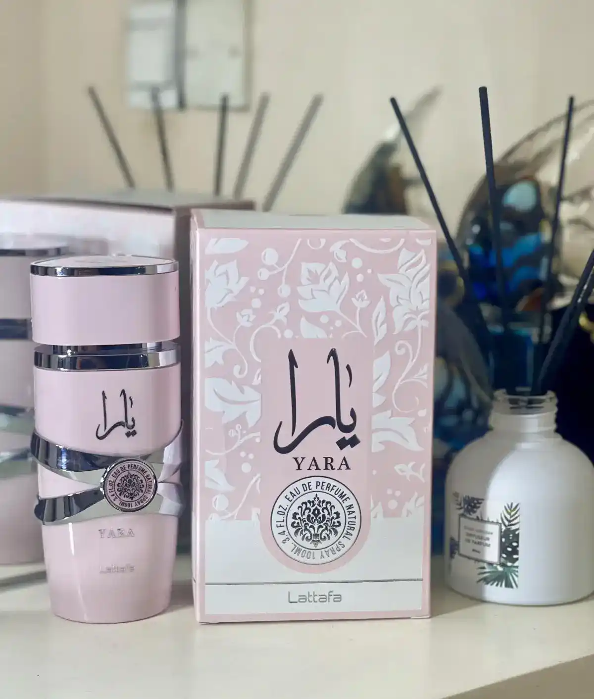 Perfume Arabe de Lattafa Yara Pink 100ml - Imagen 3