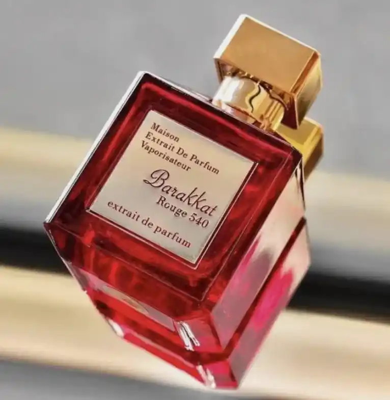 Barakkat Rouge 540 Extrait Fragrance World perfume unisex intenso