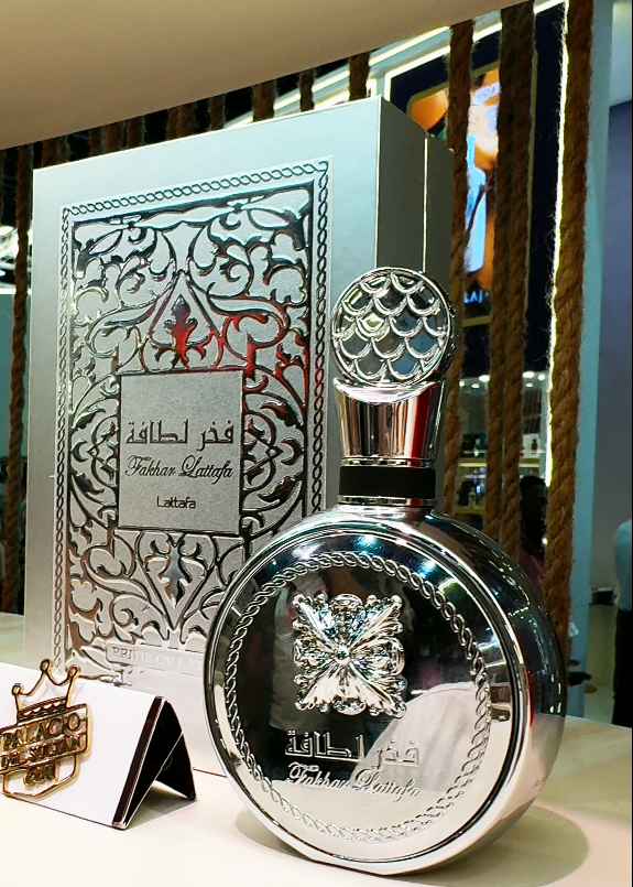 Frasco original Fakhar Platin Lattafa 100 ml con caja