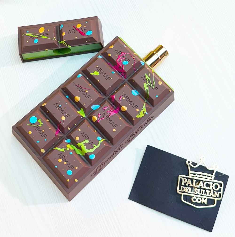 Armaf Kunafa Chocolate producto real con caja original y botella sin efecto