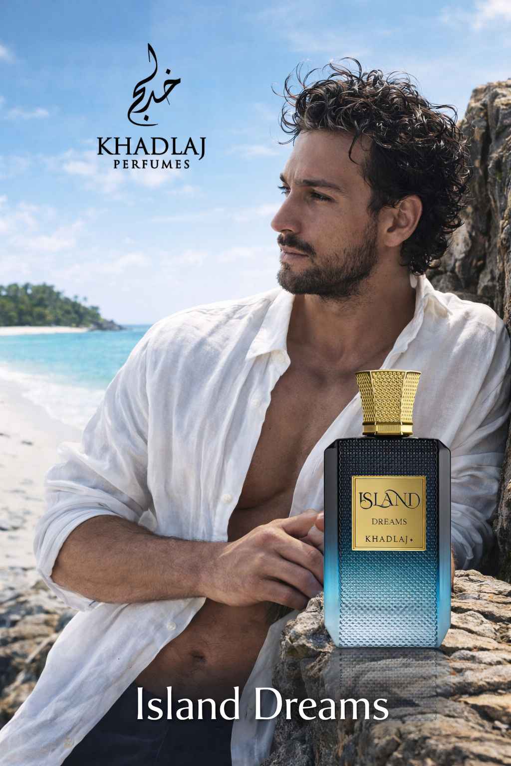 Khadlaj Island Dreams perfume con modelo en escena lifestyle veraniega al aire libre