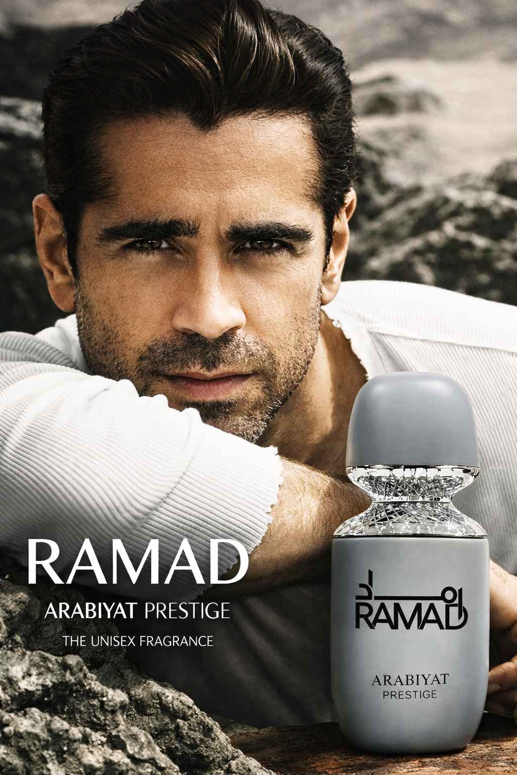 Ramad Arabiyat Prestige perfume junto a modelo elegante en ambiente nocturno moderno