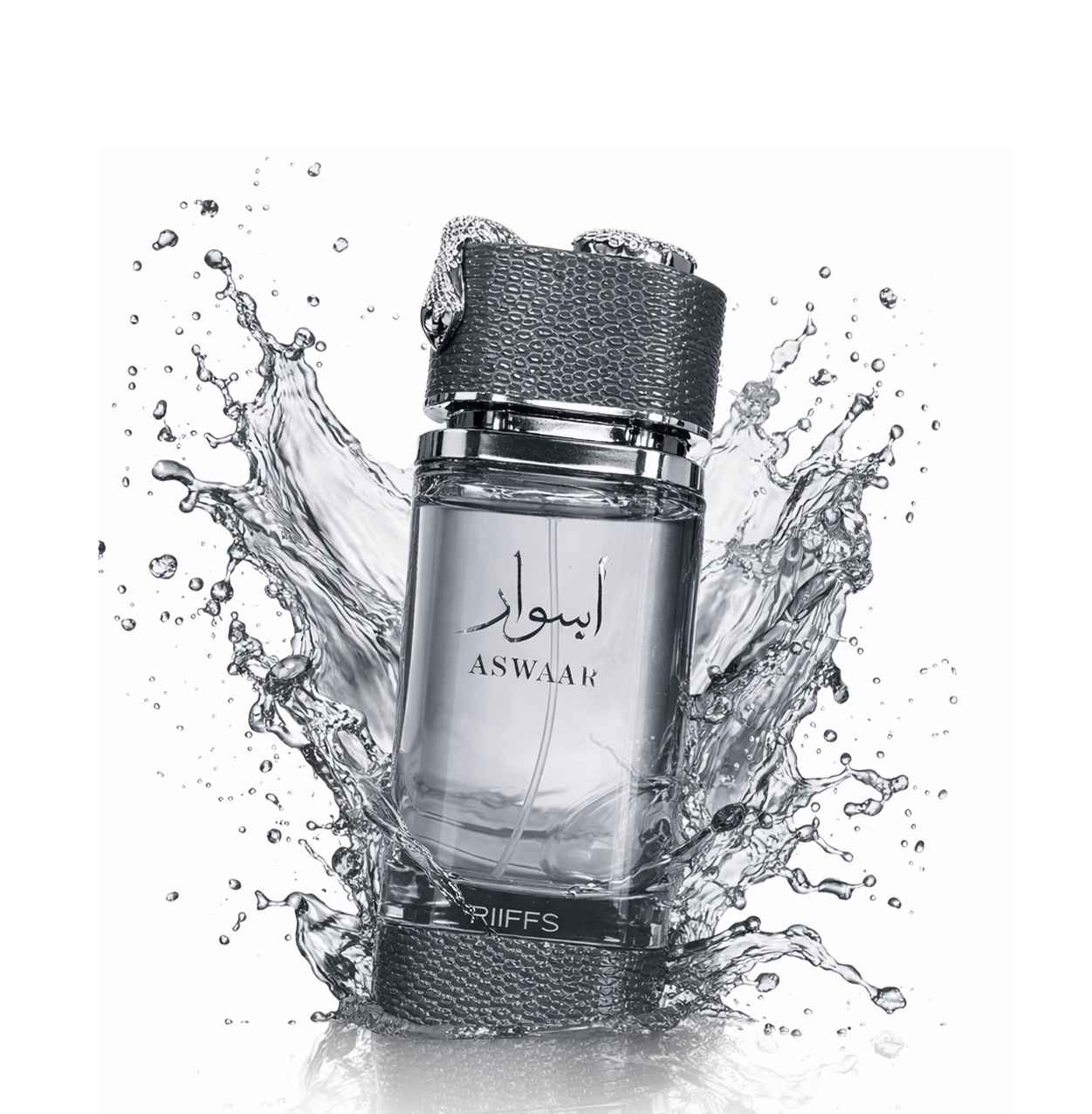 Perfume Aswaar Riiffs con splash de líquido oscuro sobre fondo blanco elegante