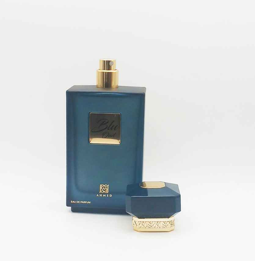 Blu Oud Ahmed Al Maghribi detalle del tapón y acabado del frasco