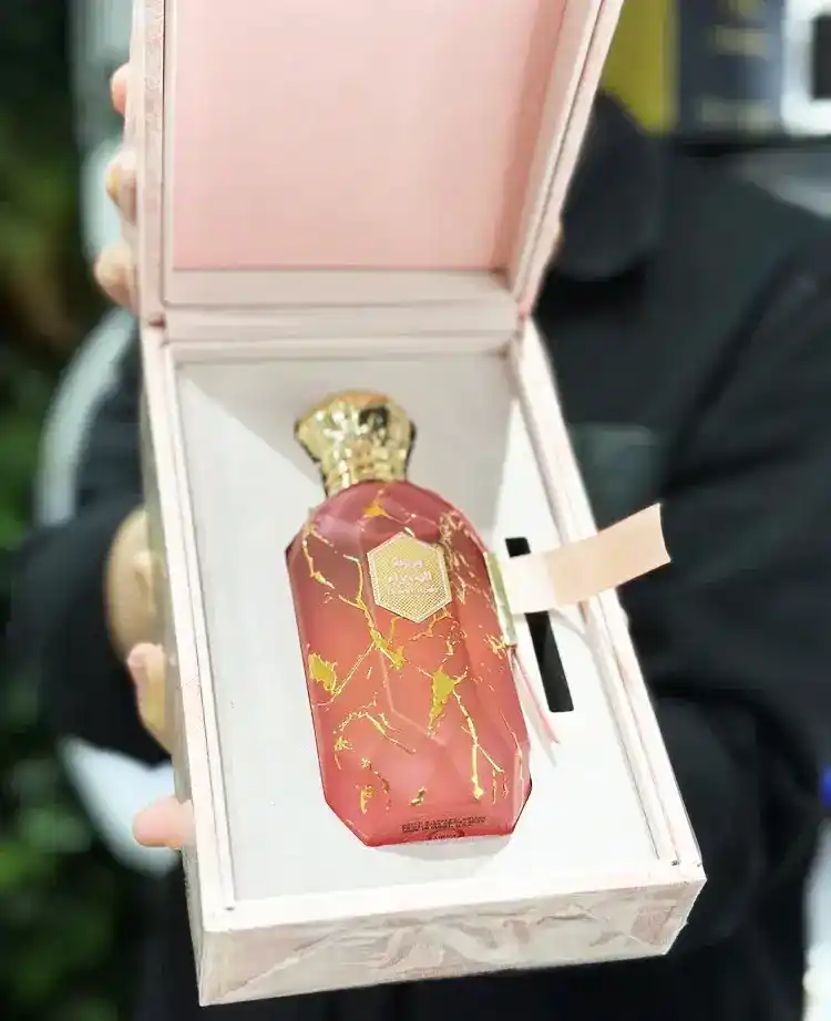 Armaf Eter Desert Rose perfume original en foto real