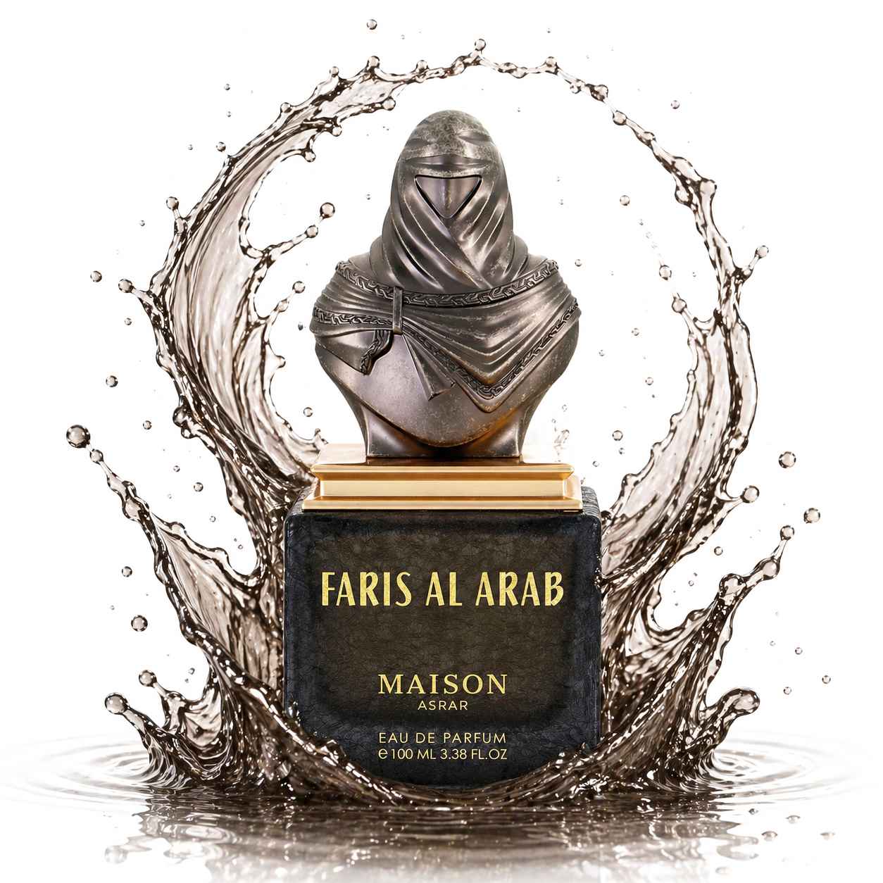 Maison Asrar Faris Al Arab con líquido ámbar en movimiento sobre escena clara.