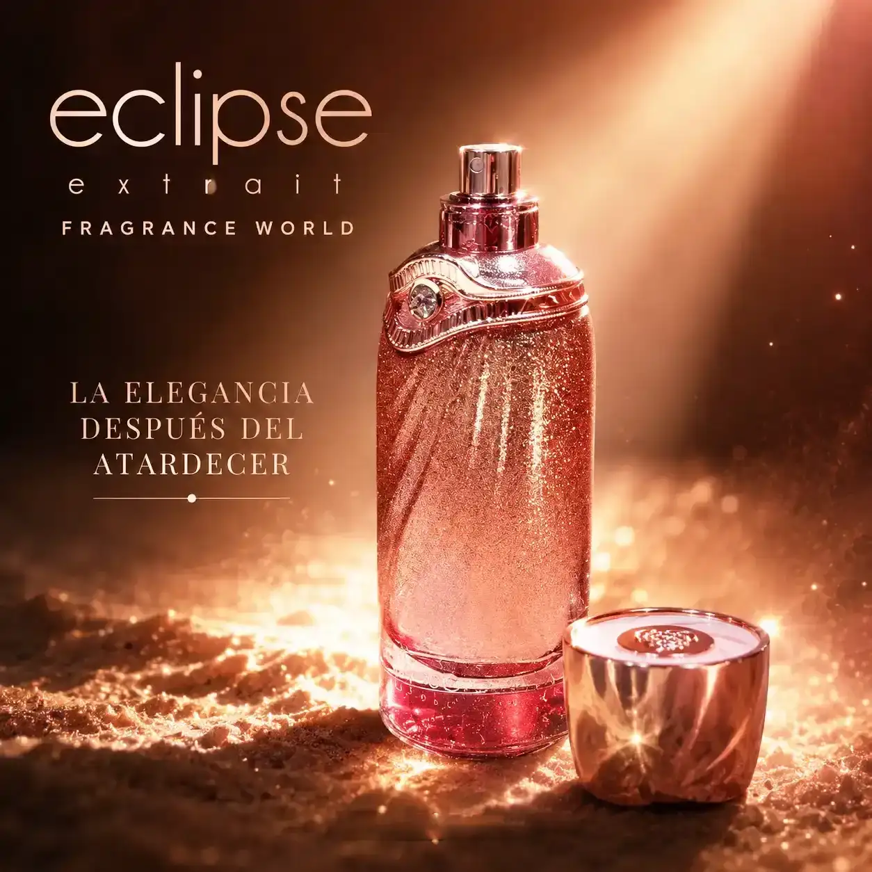 Frasco Eclipse Extrait Fragrance World sobre fondo oscuro elegante