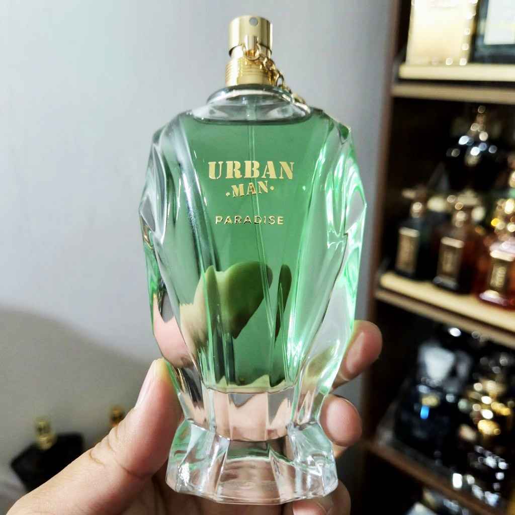 Fragrance World Urban Man Paradise uso real en mano con sensacion ligera y comoda para diario
