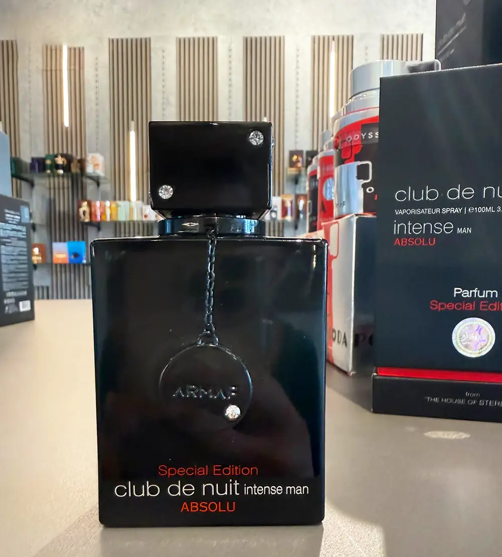 Armaf Club de Nuit Intense Man Absolu frasco negro premium 100ml
